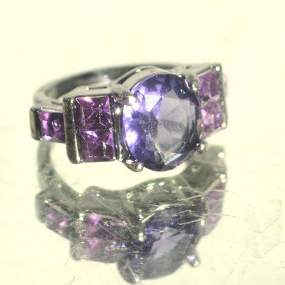 Purple Amethyst Black Gold 18k Ring Size 7 Dinner - Picture 4 of 6